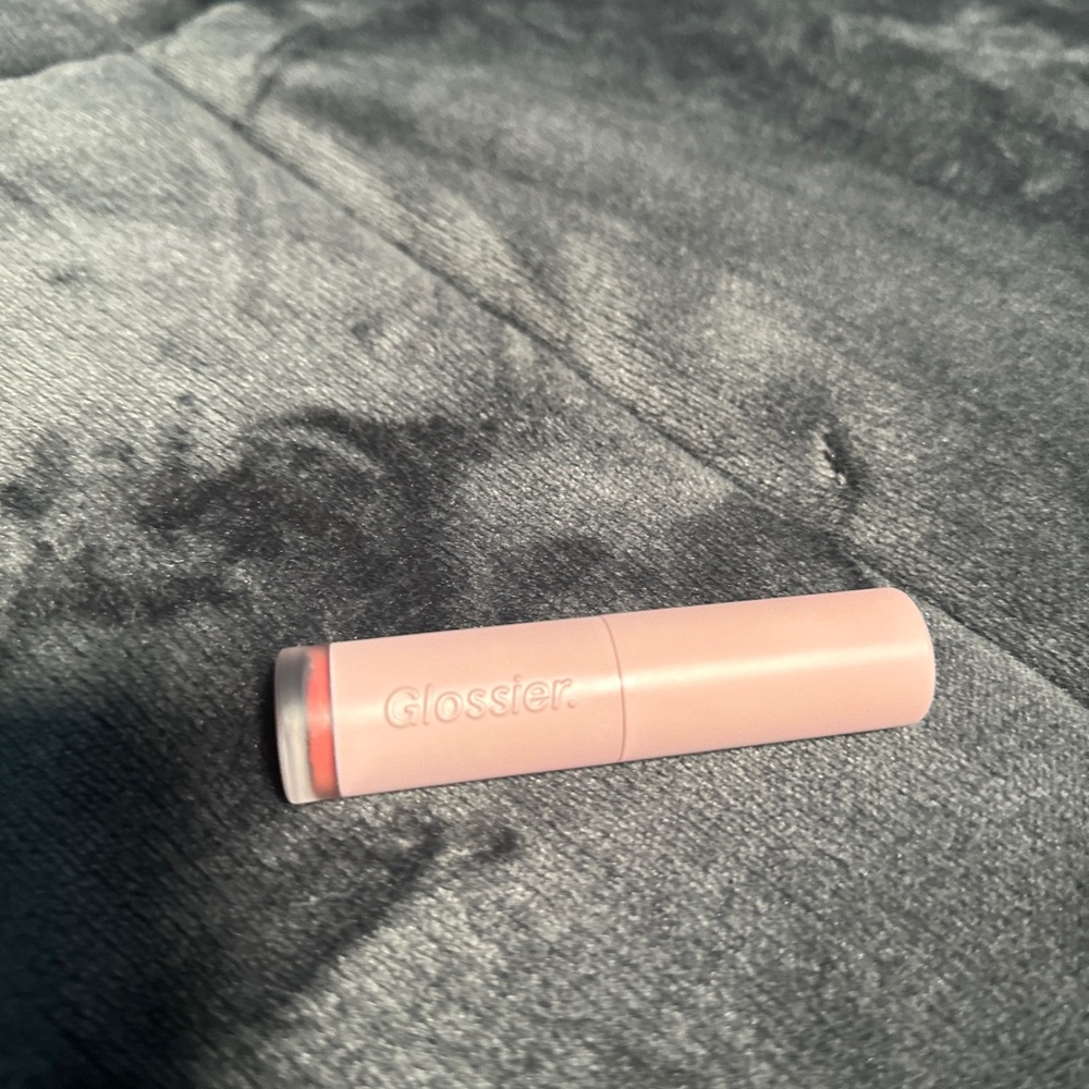New Glossier Suit Lip Cream